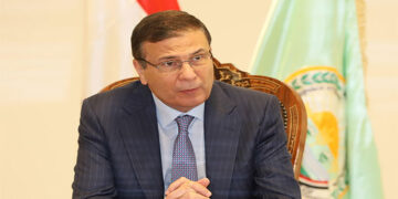 وزير الزراعة يطمئن على حالة مسئول حماية الأراضي بسوهاج بعد الاعتداء عليه خلال حملة إزالة تعديات