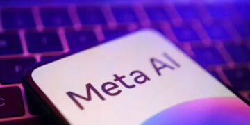 ميتا تحذر مستخدمي تطبيق Meta AI من نشر المعلومات الحساسة