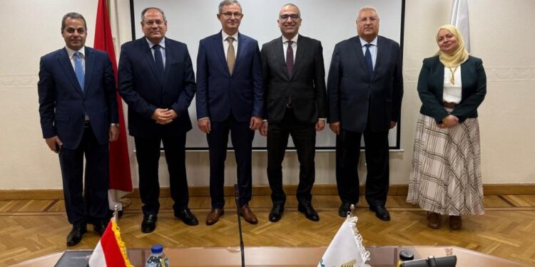 البنك الزراعي المصري يستقبل وزير زراعة جمهورية صربيا لتعزيز التعاون والاطلاع على جهود البنك في دعم التنمية الزراعية