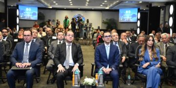 وزيرا الاستثمار والتجارة الخارجية والمالية يعلنان تفاصيل البرنامج الجديد لرد أعباء التصدير