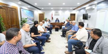 وزير الإسكان يعقد اجتماعا لمتابعة مشروعات مركز مارينا العلمين السياحي