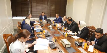 وزير الزراعة يبحث تعزيز التعاون مع البنك الدولي لدعم جهود التنمية الزراعية في مصر