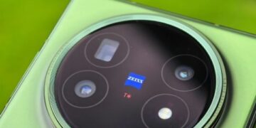 فيفو تطلق هــاتف Vivo X Fold 5 القابل للطي