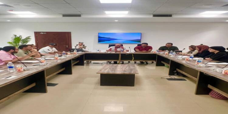 رئيس جهاز مدينة المنصورة الجديدة يلتقي سكان المدينة للاستماع إلى مطالبهم ومقترحاتهم