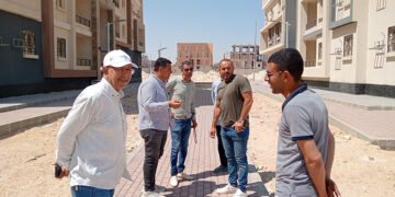 وزير الإسكان يتابع سير العمل بالمشروعات السكنية بمدن بدر ودمياط وبني سويف وأكتوبر الجديدة