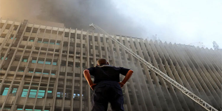 المصرية للاتصالات: أصول سنترال رمسيس مؤمن عليها بالكامل والخدمات تعود تدريجيًا