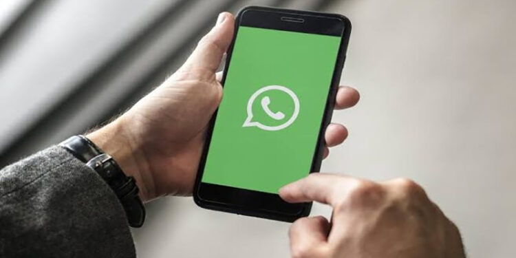 واتساب يختبر ميزة لاستيراد صور الملف الشخصي من فيسبوك و إنستجرام