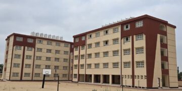 رئيس جهاز النوبارية الجديدة يعلن الانتهاء من تنفيذ مدرسة جديدة بحي “ابني بيتك” بالمدينة