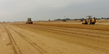 وزير الإسكان يتابع موقف طلبات توفيق الأوضاع والمرافق والطرق بمدينة سفنكس الجديدة