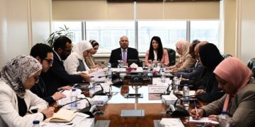 وزير النقل ووزيرة والتعاون الدولي في اجتماع تنسيقي موسع لوضع خارطة طريق للتعامل مع آلية تعديل حدود الكربون CBAM