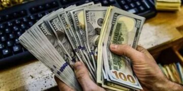 أسعار الدولار في مصر اليوم الأحد