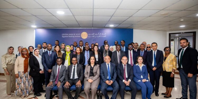 البنك المركزى المصرى يستضيف برنامجًا تدريبيًا حول اختبارات الضغوط الجزئية والكلية للبنوك المركزية بدول الكوميسا