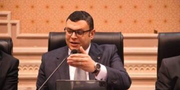 وزير الإسكان: ما فيش طرد لأى مواطن مصرى من قاطنى وحدات الإيجار القديم