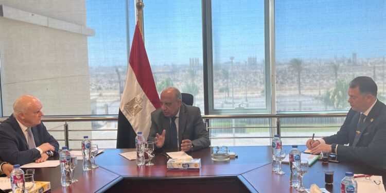 وزير الكهرباء يجتمع بالنائب الأول لمدير عام المؤسسة الحكومية الروسية للطاقة الذرية “روسآتوم ” رئيس شركة “آتوم ستروى إكسبورت”