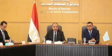 وزيرا الإسكان وقطاع الأعمال العام يبحثان مستجدات التعاون في تطوير عدد من الأصول وموقف المشروعات