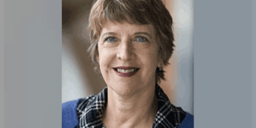 خبراء دوليون: فوضى التشريعات تعزز انتشار السوق السوداء والتجارة غير المشروعة