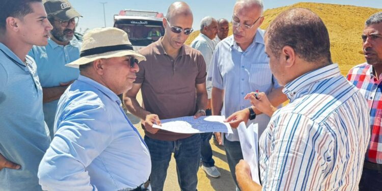 مسئولو جهاز مدينة القاهرة الجديدة يتفقدون أعمال الكهرباء والمرافق بالتجمع السادس