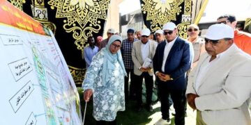 وزير الإسكان ومحافظ الدقهلية يفتتحان مركز خدمة عملاء شركة مياه الشرب والصرف الصحي بنبروه