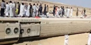 وزيرة التضامن تتابع تداعيات حادث انقلاب عربات قطار بمحافظة مطروح