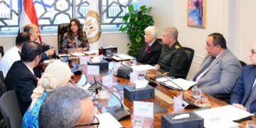 منال عوض  تترأس أول إجتماع لمجلس إدارة تنظيم إدارة المخلفات