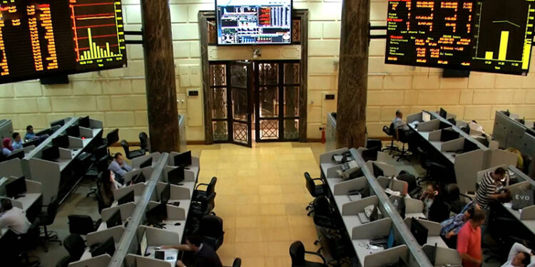 ارتفاع مؤشرات البورصة بمستهل تعاملات جلسة الإثنين