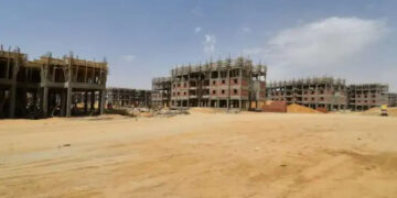 الإسكان: غداً.. طرح كراسة شروط ۲۳۳۳ قطعة أرض سكنية بـ18 مدينة بمحاور الإسكان المتوسط والمميز والأكثر تميزاً بالطرح السادس “مسكن”