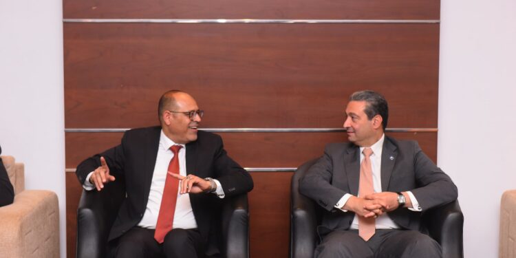 جبران يؤكد :علاقتنا بمنظمة العمل الدولية مُتميزة ..وقانون العمل الجديد نموذج على نجاح “التشاور الاجتماعي”