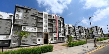 وزير الإسكان يتابع موقف مشروعات المرحلة الثانية من مدينة المنصورة الجديدة