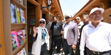 وزير الإسكان ومحافظ القاهرة يتفقدان مشروع إحياء حديقة الأزبكية ضمن مشروعات تطوير القاهرة الخديوية