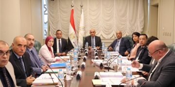 وزير التعليم يترأس الاجتماع الدوري لمجلس إدارة صندوق دعم وتمويل وإدارة وتشييد المشروعات التعليمية