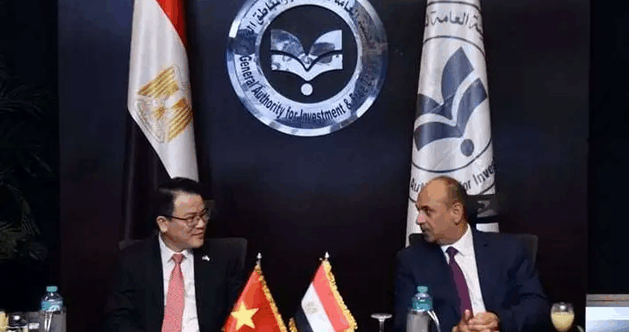 الهيئة العامة للاستثمار والمناطق الحرة تبحث تعميق التعاون الاستثماري مع حكومة فيتنام