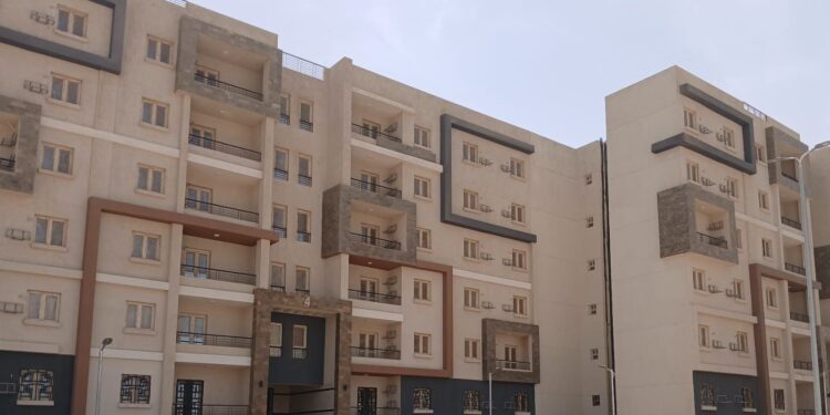 تقدم تنفيذ وحدات المبادرة الرئاسية”سكن لكل المصريين” و”ديارنا” بمدينة بنى سويف الجديدة