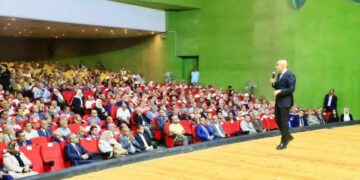 وزير التربية والتعليم يعقد سلسلة لقاءات مع ٤ آلاف من مديري التعليم الثانوي والمدارس الثانوية على مستوى الجمهورية