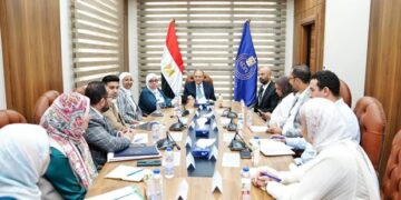 رئيس هيئة الدواء يبحث مع شركة P&G العالمية دعم الاستثمار في المستحضرات الدوائية