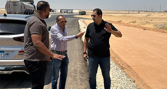 رئيس جهاز مدينة سفنكس الجديدة يتفقد مشروعات الطرق والمرافق