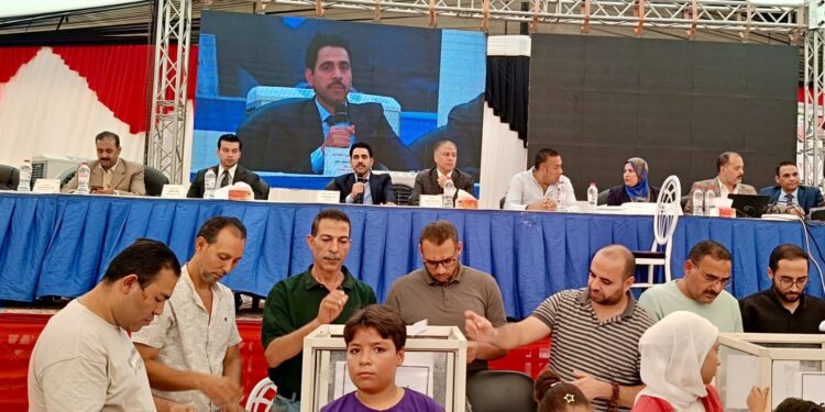 وزير الإسكان يعلن الانتهاء من إجراء القرعتين ١٧ و١٨ للمواطنين الذين تم توفيق أوضاعهم  بالعبور الجديدة