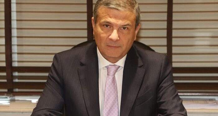 وزير الزراعة يعقد اجتماعًا لمتابعة آخر مستجدات تنفيذ محطة شتل القصب بمدينة إدفو