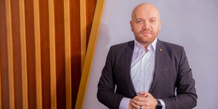 عمرو عطية: مدينة الشروق أصبحت تفرض نفسها على خريطة الاستثمار العقاري بالسوق المصري