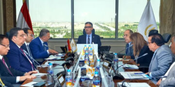 وزير التموين يجتمع مع رؤساء مجالس إدارات شركات المضارب لمتابعة انتظام العمل