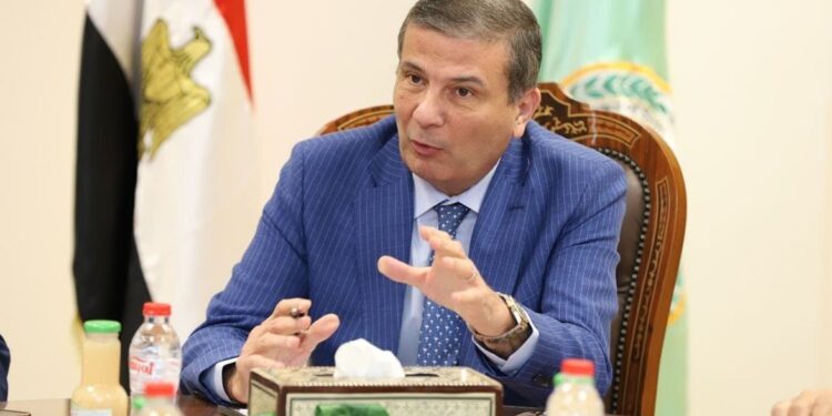 وزير الزراعة يُعلن رقمًا قياسيًا جديدًا سجلته الصادرات الزراعية المصرية