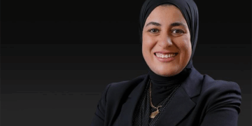 راية القابضة للاستثمارات المالية تعلن تعيين مروة حمزة رئيسًا تنفيذيًا للموارد البشرية