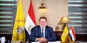 نص القرار الجمهورى بالتجديد لـ”حسن عبد الله” محافظًا للبنك المركزى