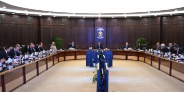 رئيس الوزراء يترأس الاجتماع الأسبوعي للحكومة بالعلمين الجديدة