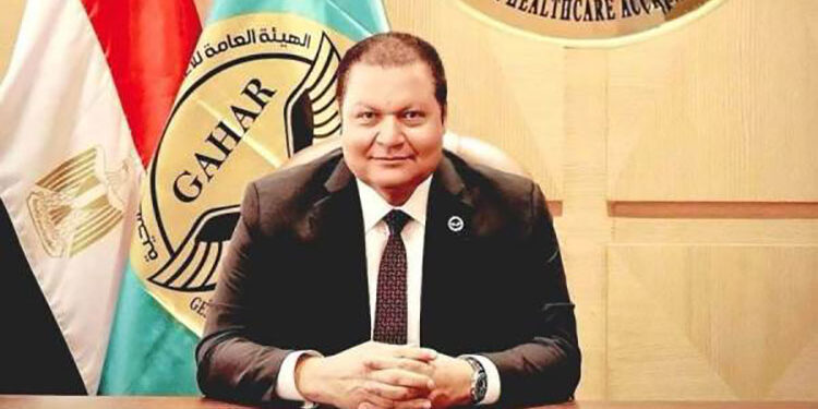 رئيس هيئة الاعتماد والرقابة الصحية يستعرض تقرير إنجازات 2024/2025 أمام مجلس الوزراء