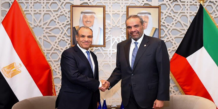 وزير الخارجية يلتقي مع نظيره الكويتي في نيويورك