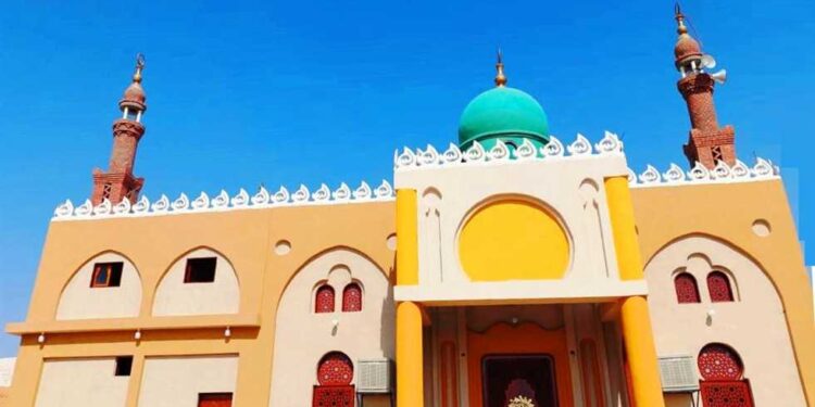 الأوقاف تفتتح 14 مسجدًا غدًا الجمعة ضمن خطتها لإعمار بيوت الله عز وجل