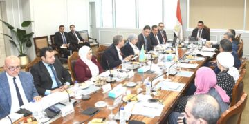 وزير الإسكان يترأس اجتماع مجلس إدارة الهيئة العامة للتنمية السياحية