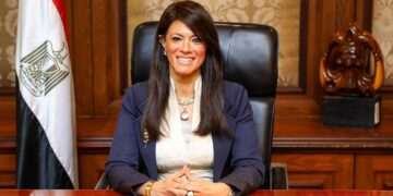 وزارة التخطيط تستعرض مستهدفات قطاع الصناعة التحويلية بخطة العام المالي 25/2026