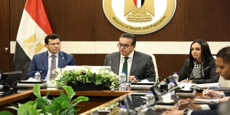 وزير الصحة يترأس اجتماع لجنة الدعم الصحي والاجتماعي للجرحى والمرضى من قطاع غزة