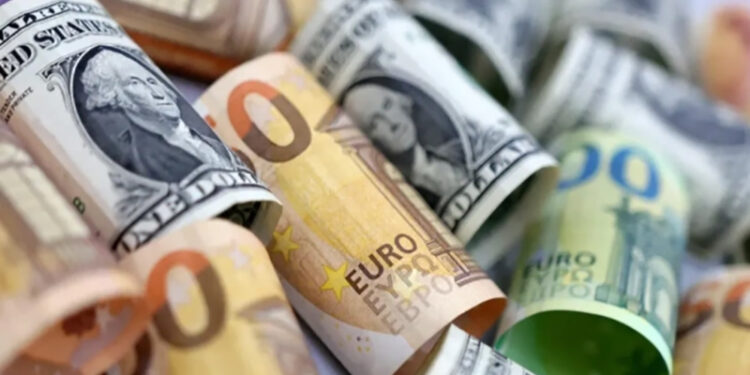 أسعار العملات في مصر اليوم الأحد